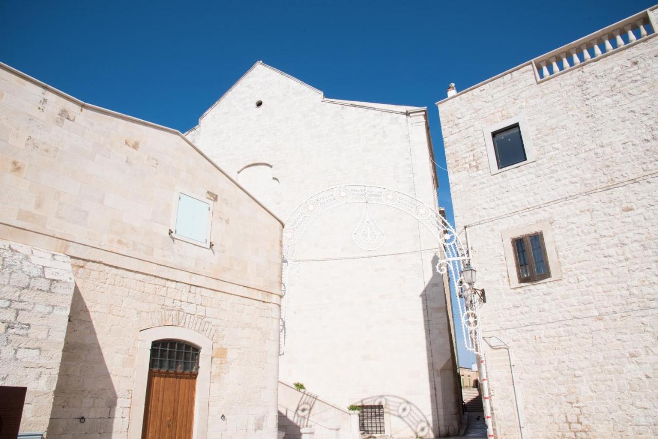 Piazza Duomo - Medieval Puglia'S House Giovinazzo Luaran gambar